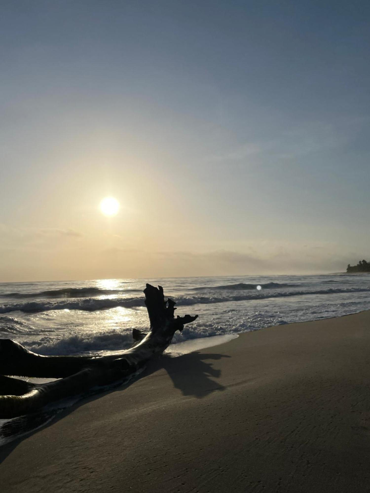 The Mompe Beach Hostal La Poza المظهر الخارجي الصورة