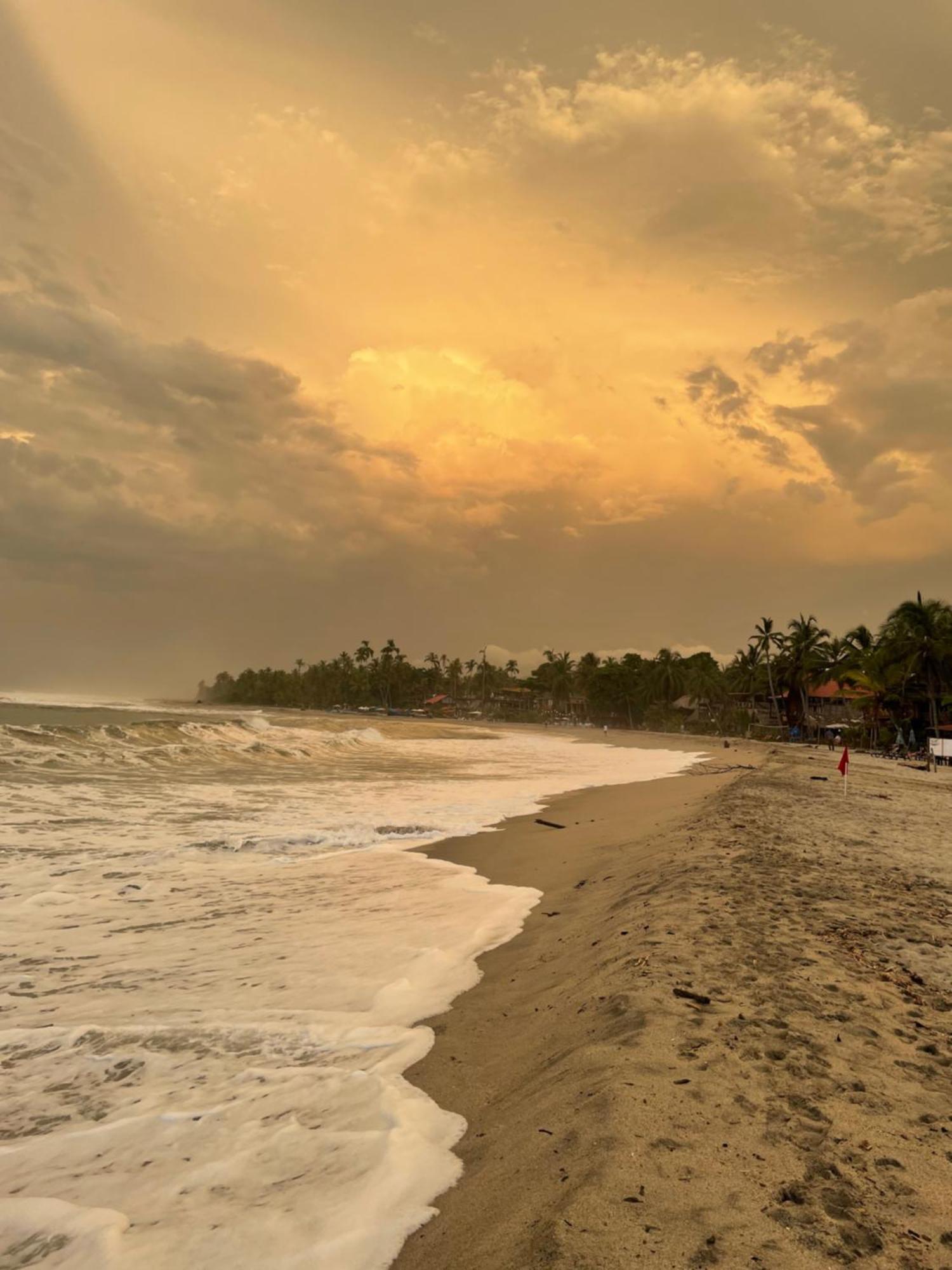 The Mompe Beach Hostal La Poza المظهر الخارجي الصورة